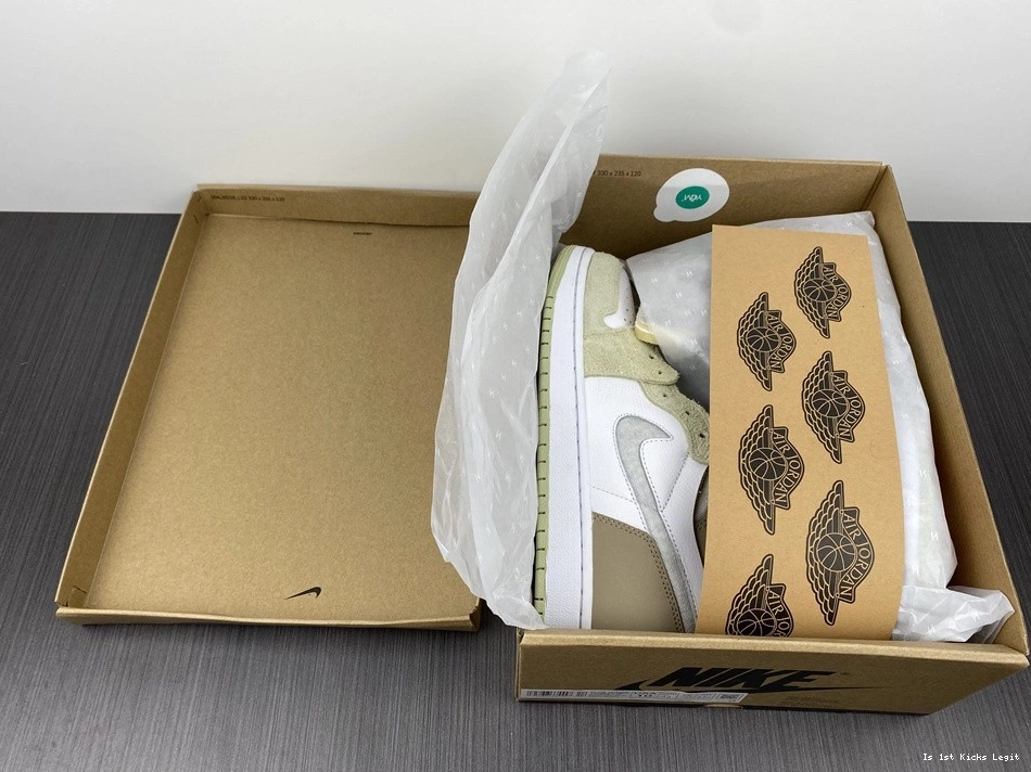 Zoom Aura 1 CMFT Jordan Olive Air CT0979-102 0129